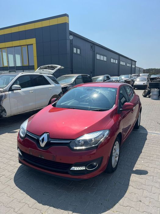 Dezmembram Renault Megane 3 1.6 diesel din 2015