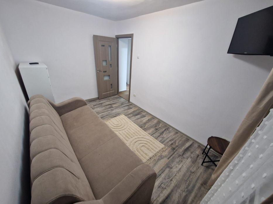 Apartament 2 camere de închiriat