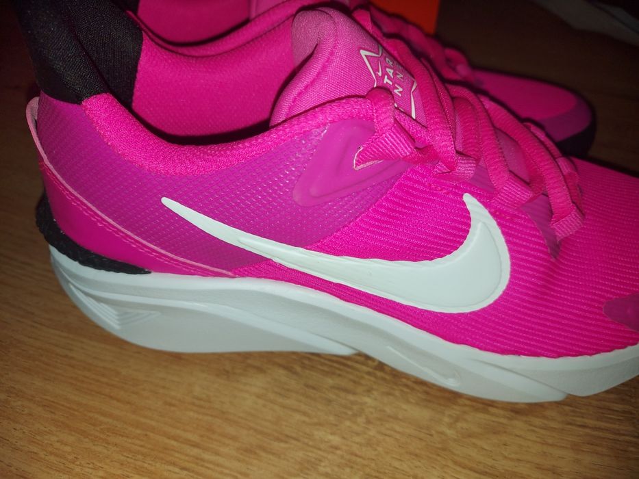 Нови маратонки nike 38- 39н. Оригинални