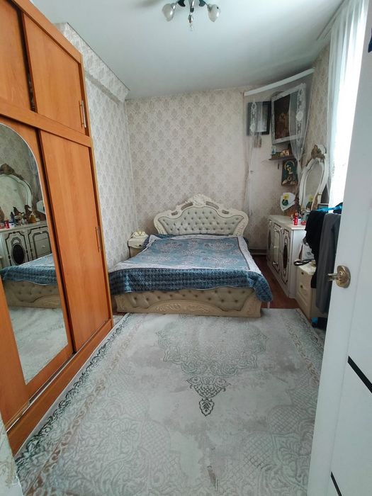 Продам трёхкомнатную квартиру