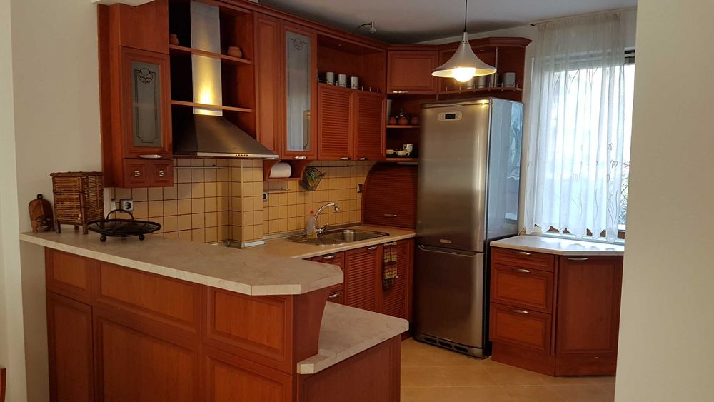 Дава се под наем Тристаен апартамент в Варна, Спортна зала - 86 кв.м за 700 € - Снимка #6