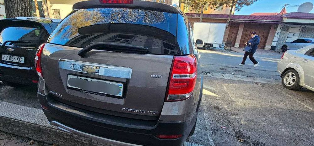 CAPTIVA 2015 года