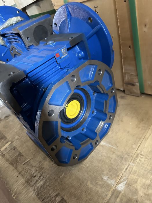 Редукторы Моторы Червячные