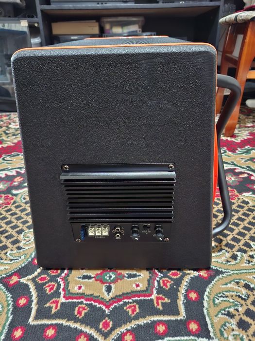 Сабвуфер 4200Wats Max Power