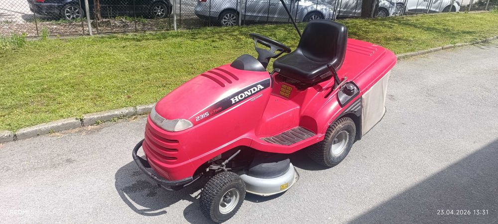 Тракторна косачка honda 17к.с. 2417