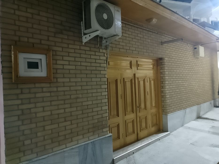 Hovli, 1.1 sotixli, Tayyor uy, sotiladi.