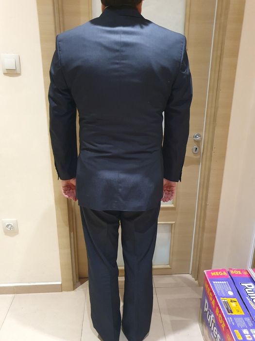 Официален мъжки костюм 50