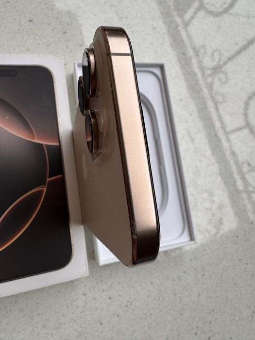 iPhone 16 Pro Max 256GB Desert Titanium