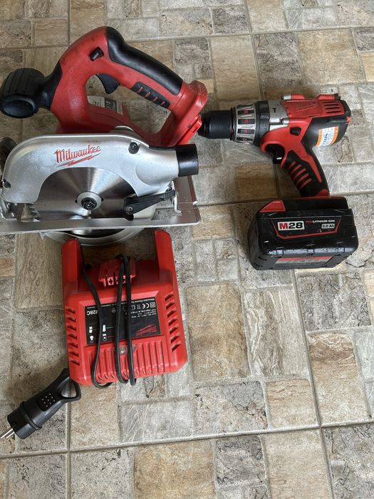 Circular, si filetanta Milwaukee M 28