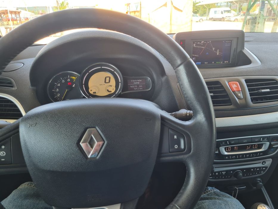 RENAULT Megane 2010 — imagine 5