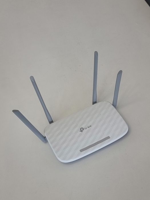 Роутер срочно продаю