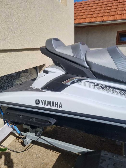 Двет YAMAHA Waverunner 1800