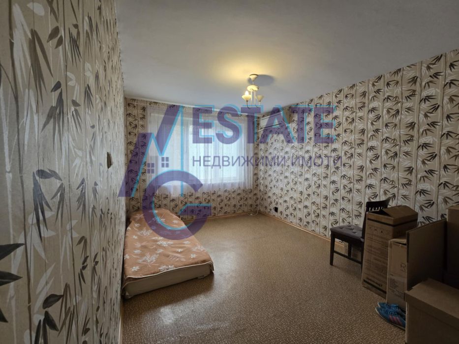 Продава се Двустаен апартамент в София, Лагера - 60 кв.м за 1173 €/кв.м - Снимка #1