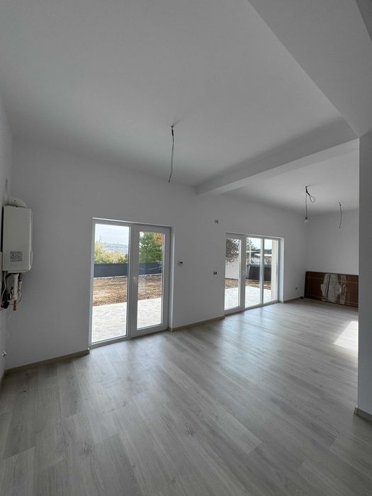 Casa noua de vânzare Valea Lupului
