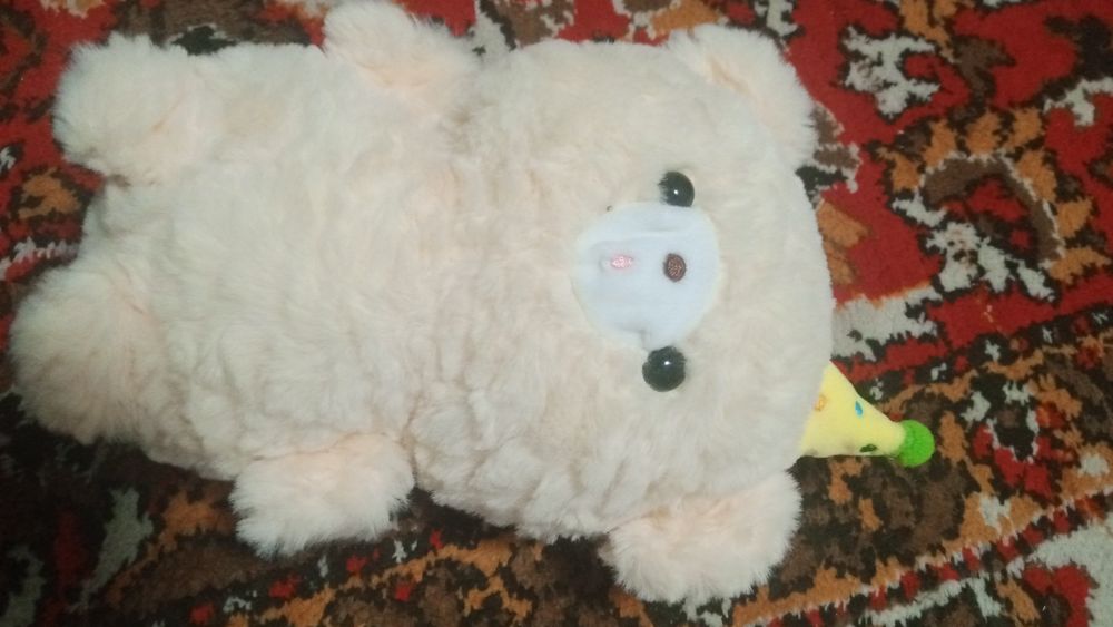 Sotiladigan uyinchoqlar bor 200 tacha