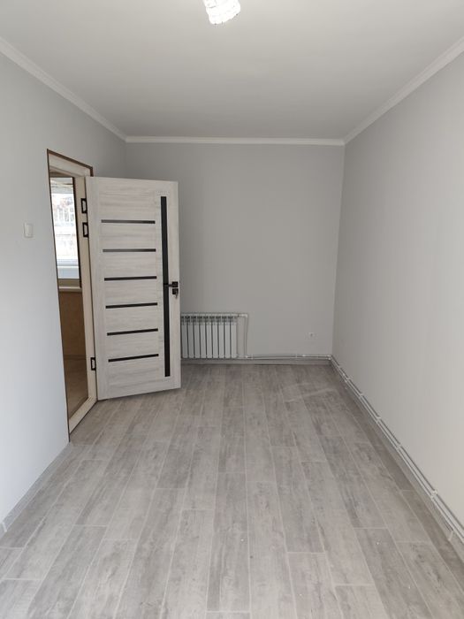 2 хона сотилади.