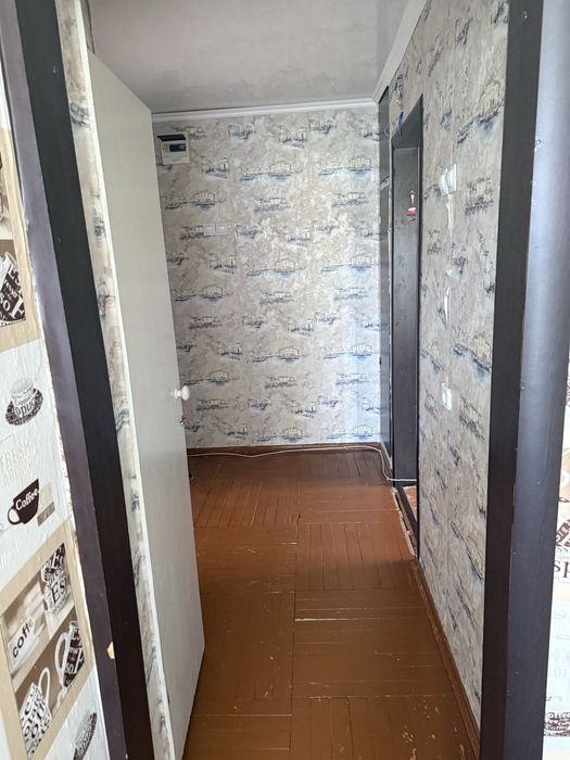 Продам 2х комн квартиру