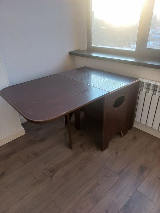 Стол орындык бу сатылады