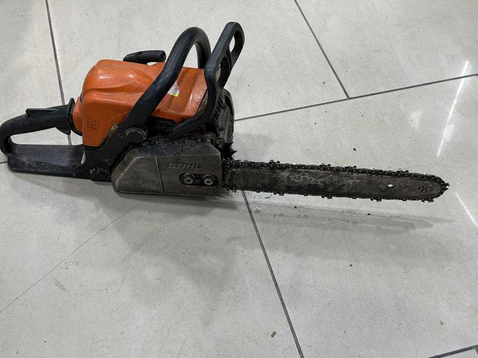 Бензинова резачка Stihl MS 180-C