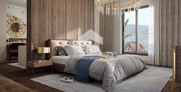 Тристаен апартамент част от емблематична сграда до Борисовата градина