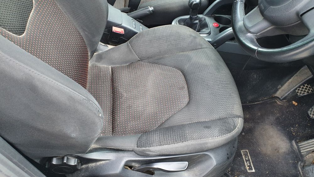 СЕАТ АЛТЕА 1.6 TDI 105 k.c.2006 г.ЗА ЧАСТИ.