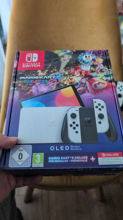 Nintendo Switch OLED