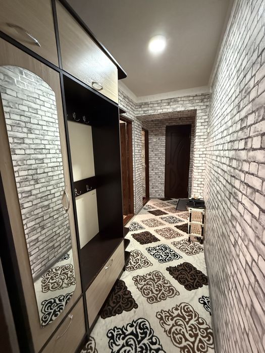 Farhod bozor tomonda oilaga 500$ 2xona ijaraga beriladi