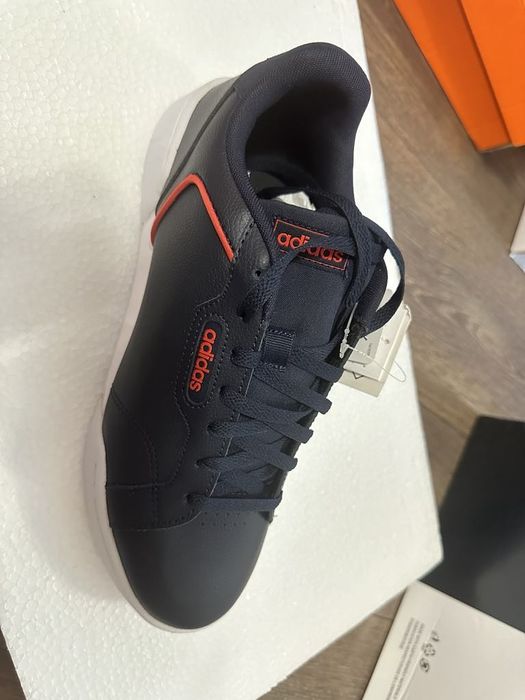 Маратонки Adidas