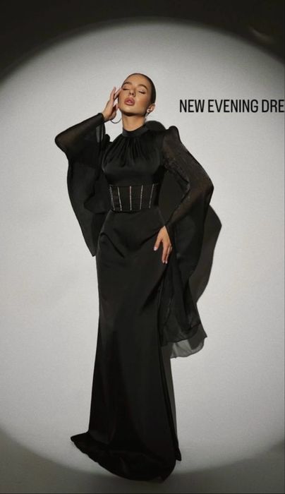 Продам шикарное платья размеп 42-44