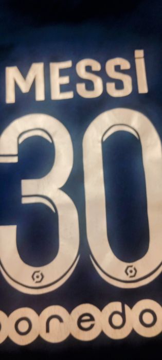 ПСЖ екип на Меси