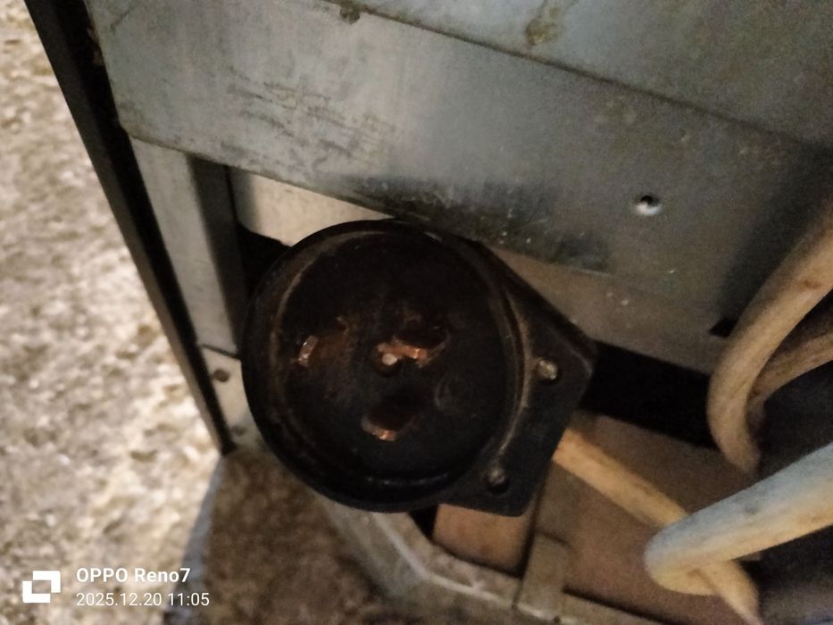 Продам электроплиту в рабочем состоянии