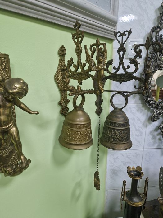 Чудесна антикварна белгийска бронзова камбана