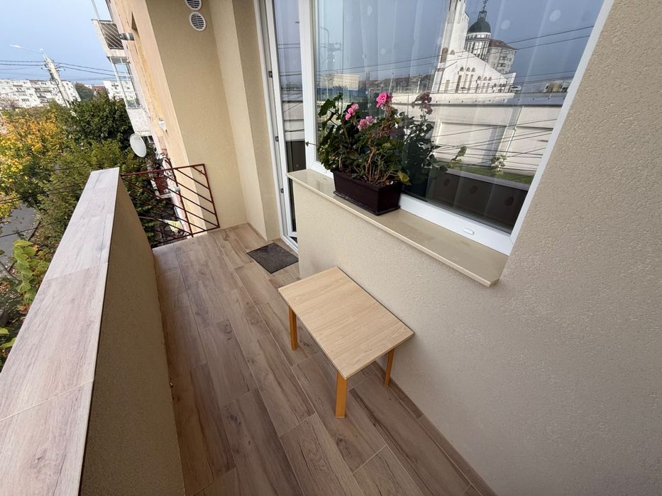 Inchiriez apartament cu 2 camere