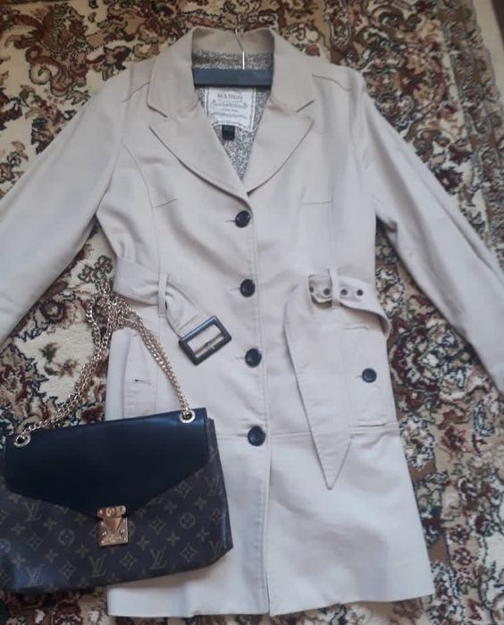 Тренчкот от манго,сумка лв