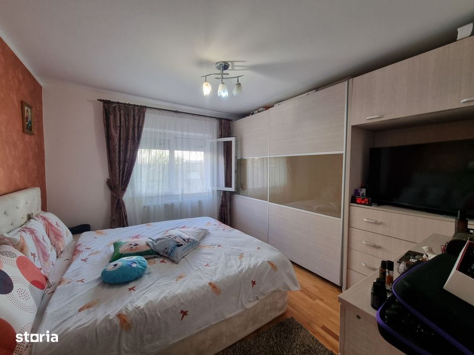 Apartament 4 camere la etajul 1, mobilat-utilat, Zona Parcul Nord