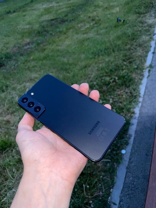 В продаже Samsung s22 plus