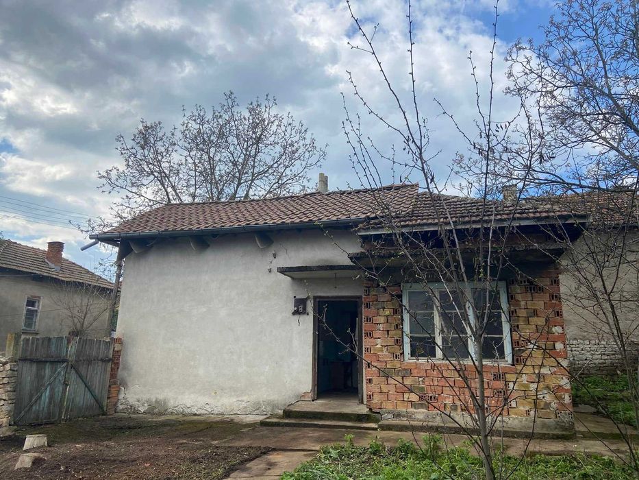 Продава се Къща в с. Камено поле, Област Враца - 220 кв.м за 34 €/кв.м - Снимка #16