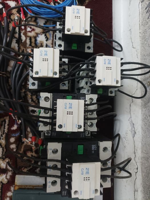 Kandesator
Кандесатор Reaktiv quvvatni balansirovka qiladi
R