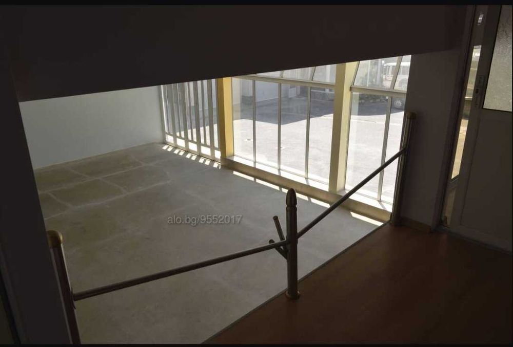 Продава се Промишлена сграда в Варна, Младост 1 - 265 кв.м за 3 €/кв.м - Снимка #3