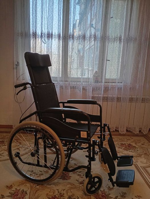 Продам новую инвалидную кресло коляску  Ortopedia BME 4625