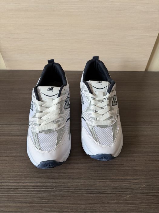 Чисто нови маратонки New balance 37 номер