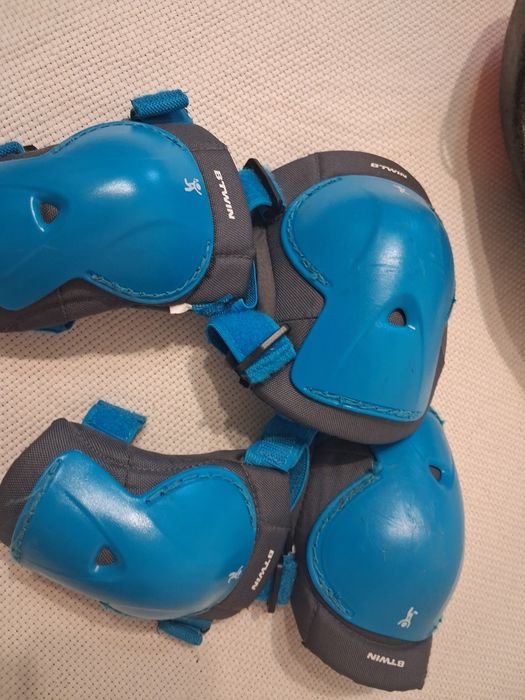 Casca biciclisti si cotiere + genunchiere