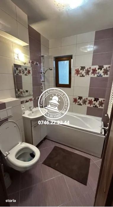 Apartament 2 camere de vanzare, semidecomandat, etajul 1 - Podu Ros