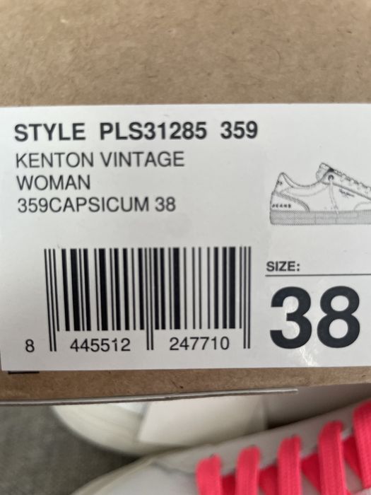 Pepe Jeans 37 номер, нови