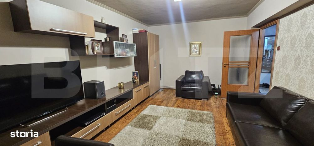 Apartament 3 camere, decomandat 70 mp,  zona centrala – Deva