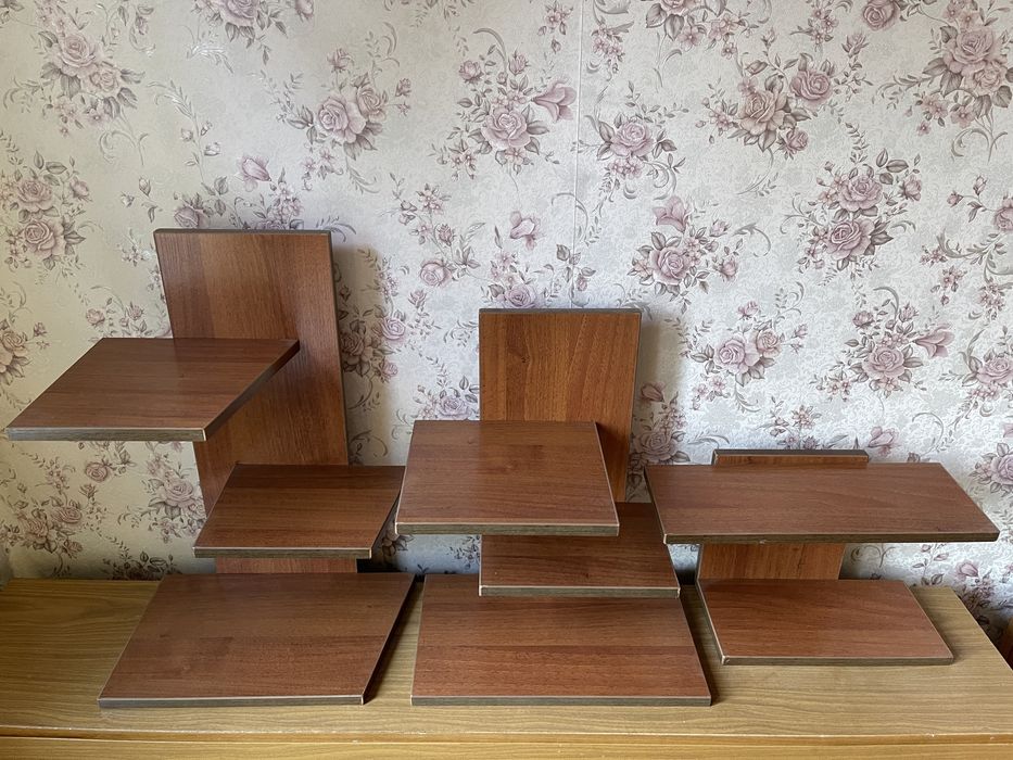 Полочки качественные деревянные