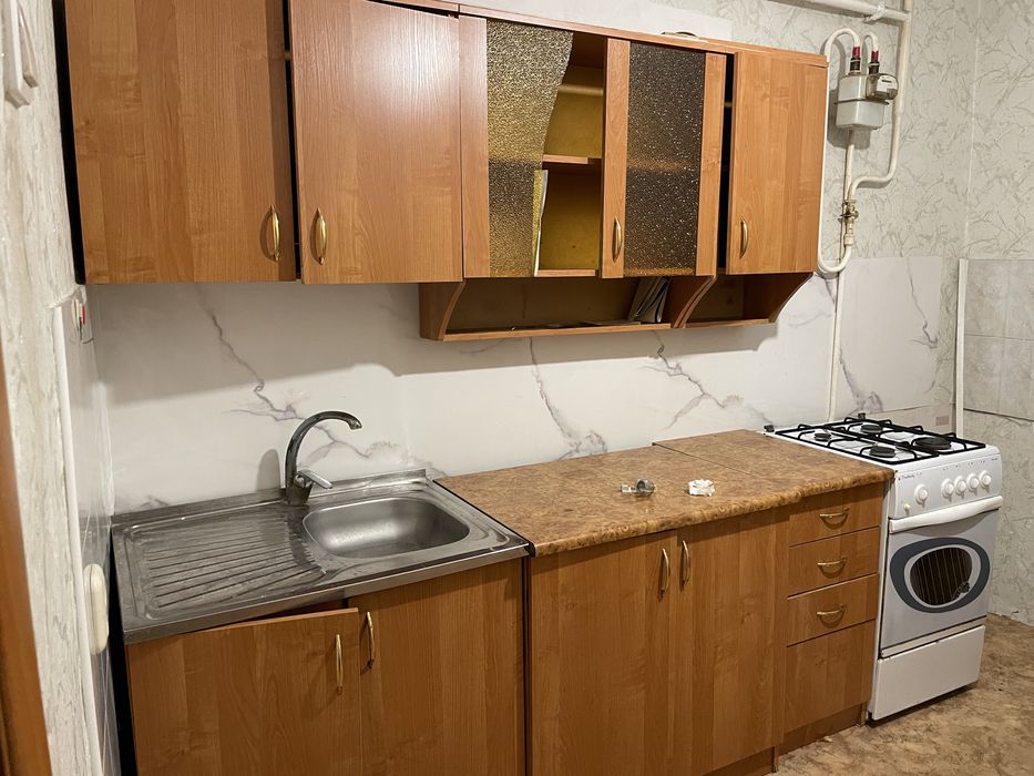 СРОЧНО ТОРГ ПРОДАМ Кухонный гарнитур