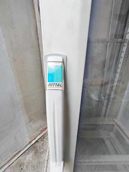 Шкаф Серверный RITTAL 42U 60х80х210