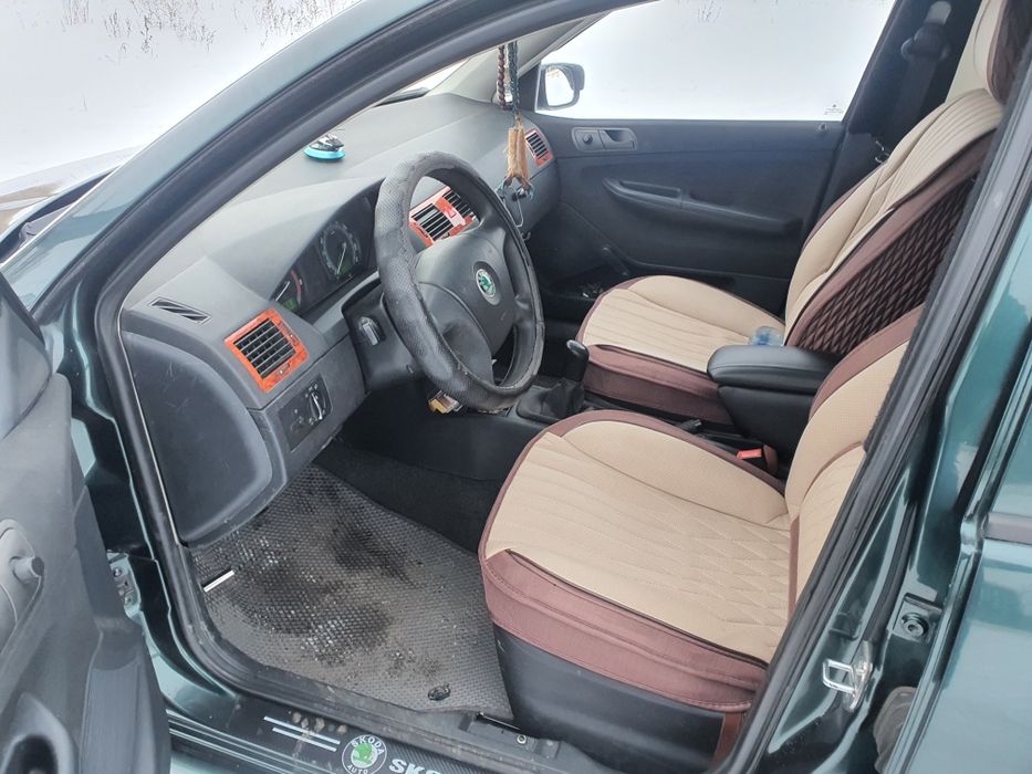 Шкода Фабия на полном ходу