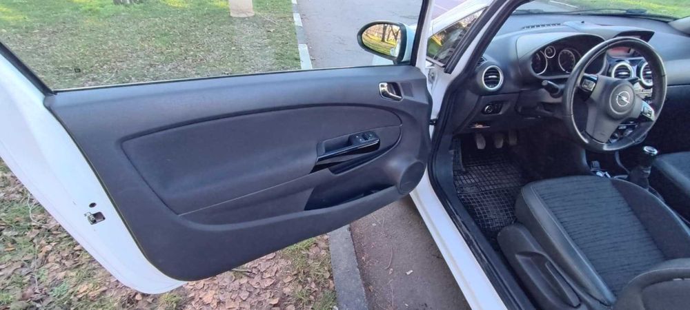 Opel Corsa 1,2-86кс. LPG